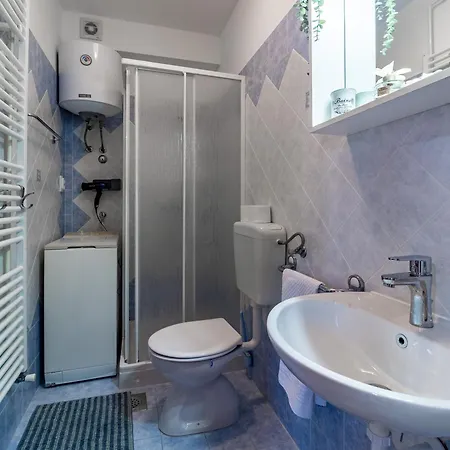 Brojdi Apartment *