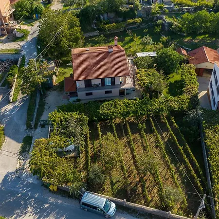 Apartment Brojdi